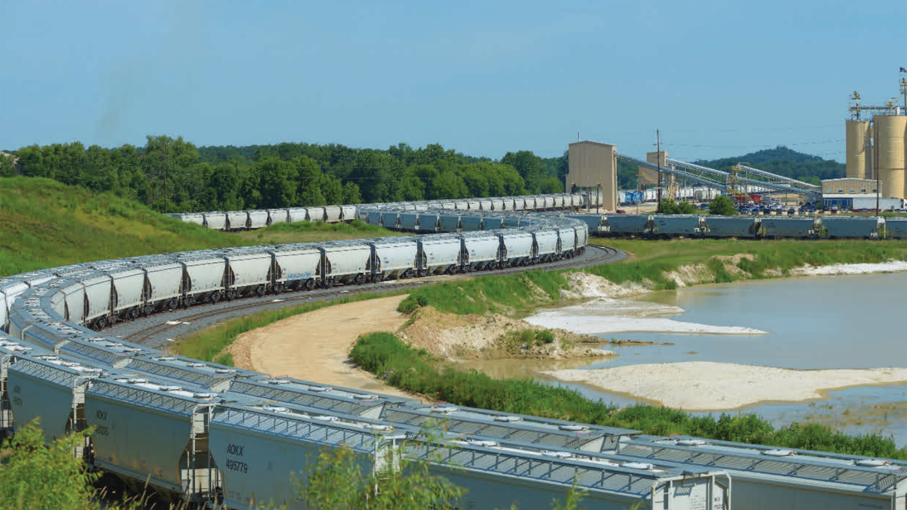 Based in The Woodlands, Tex., Smart Sand provides frac sand (proppant) and related logistics services to the oil and gas industry. In addition to its newest transload in Waynesburg, Pa., it offers transload sites in Van Hook, N.D., Gardendale, Tex., and El Reno, Okla.