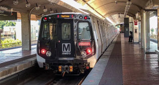 WMATA 7000-Series Rapid Transit Cars: Courtesy Wikipedia