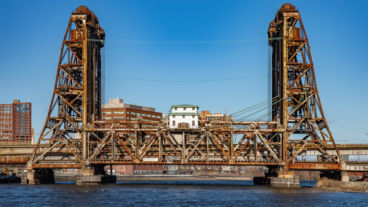 Amtrak is partnering with the states of New York and New Jersey to upgrade and replace “essential rail infrastructure” between Newark, N.J., and New York’s Penn Station on the Northeast Corridor (NEC) by 2035, at an estimated cost of more than $30 billion.
