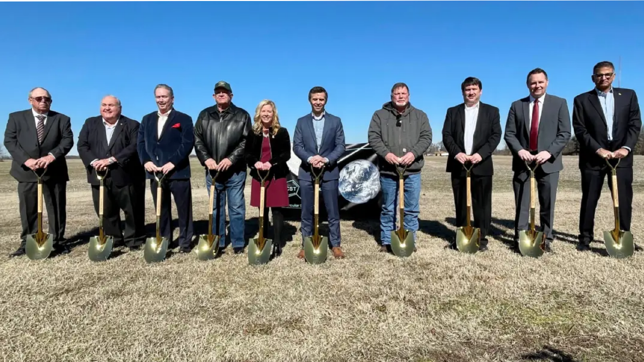 Circular SynTech, LLC is expanding into New Madrid, Mo., with a new “waste-to-renewables” chemical plant.
