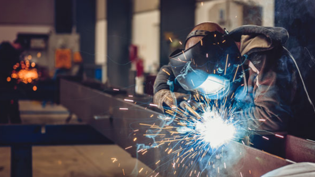 FreightCar America raised its 2022 delivery outlook from between 2,350 and 2,650 railcars to between 2,600 and 2,900 railcars, vs. 1,731 deliveries in fiscal year 2021.