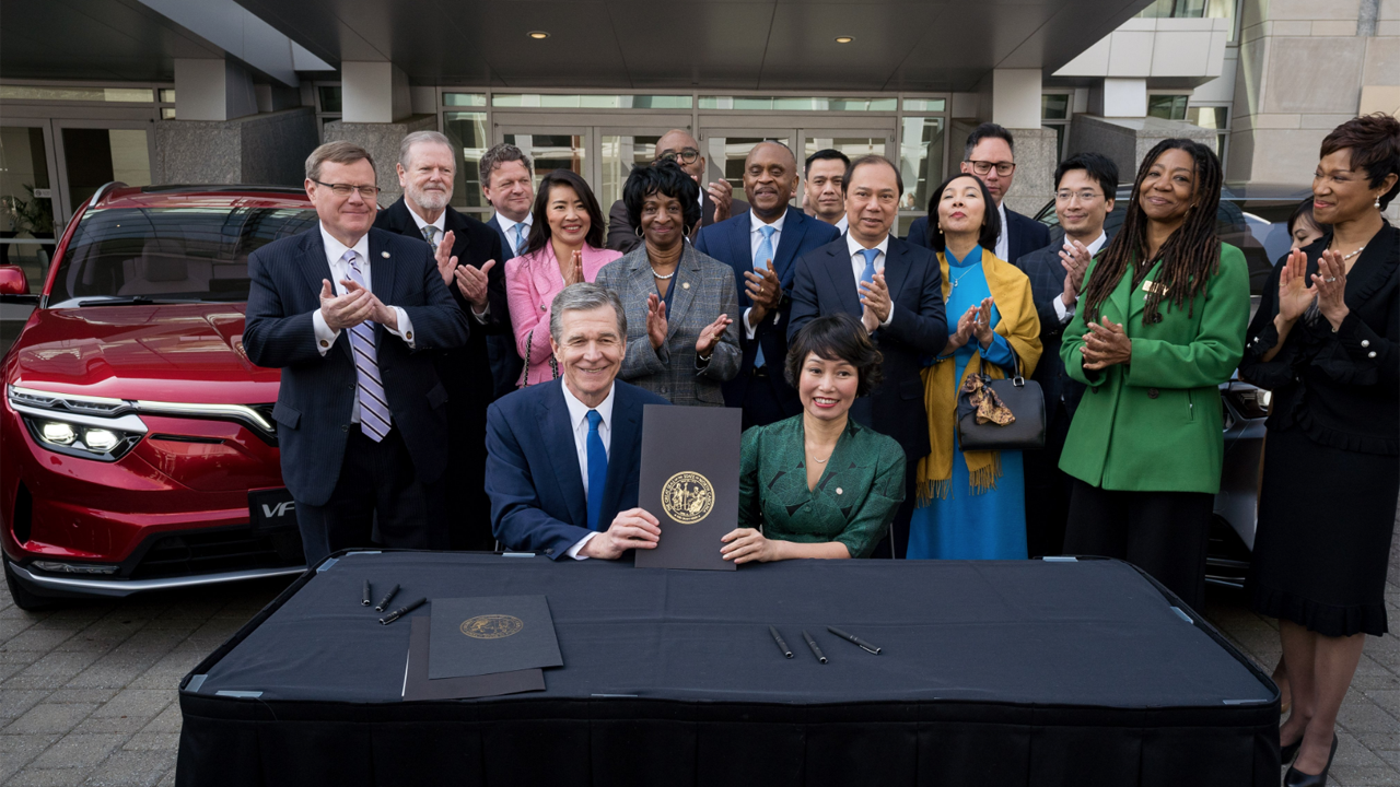 “We are excited to announce that the new home of our first electric vehicle and battery manufacturing site in North America will be in Chatham County, North Carolina! The project is expected to bring thousands of jobs and eventually produce more than 250,000 vehicles per year,” VinFast reported via Twitter on March 29.