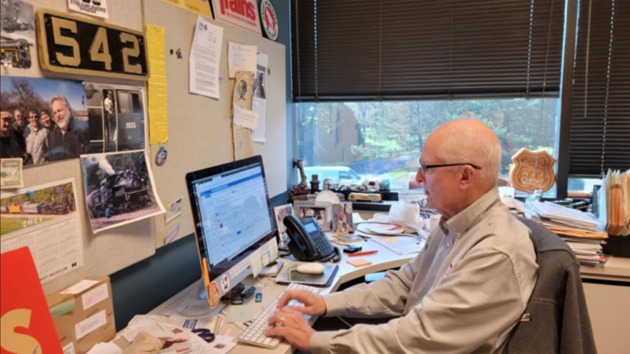 Jim Wrinn, Trains magazine Editor, 61, dies after more than 17 years at helm of magazine. (Kalmbach Media)