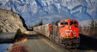 IBEW signals and communications workers in Canada last ratified a five-year contract with CN at the end of April 2017. (Photograph Courtesy of CN)