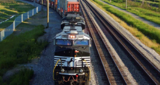 NS reported a 21% increase in operating expenses over second-quarter 2021’s, due to "higher fuel prices, lower property sales, and increased costs from inflation and service challenges."