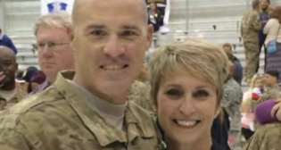 U.S. Army veteran Ken Killingsworth (left) is heading up Watco's Military Outreach & Hire (MOH) Program.