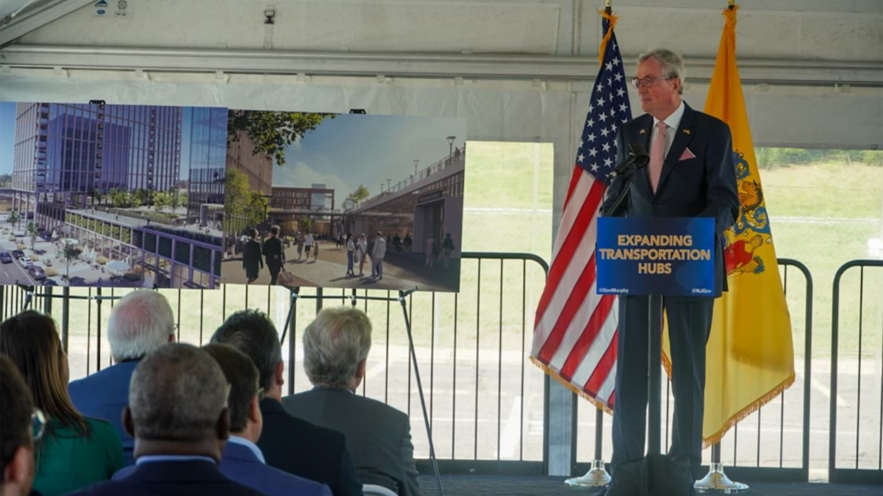 NJ Transit wrote in an Oct. 12 Twitter post: “Today, NJ TRANSIT CEO Kevin Corbett joined @govmurphy, Congressman @frankpallone, @speakercoughlin, @woodbridgenj Mayor John McCormac and Russo Development CEO Edward Russo to advance a significant Transit Oriented Development (TOD) project at MetroPark Train Station.” (Photograph Courtesy of NJ Transit, via Twitter)