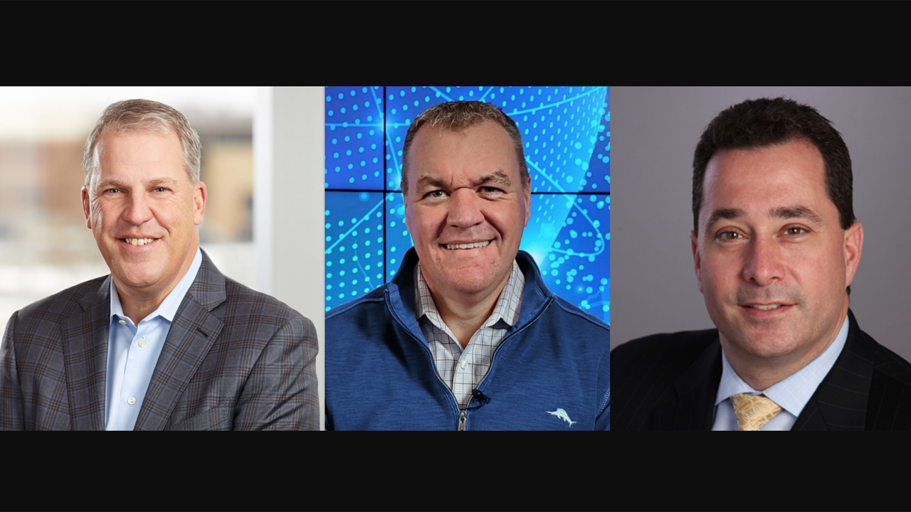 Scott Anderson, incoming interim CEO, C.H. Robinson (left); Bob Biesterfeld, outgoing President and CEO, C.H. Robinson (center); James Murphy, Business Development Director for Construction Management Operations, Northeast, STV.