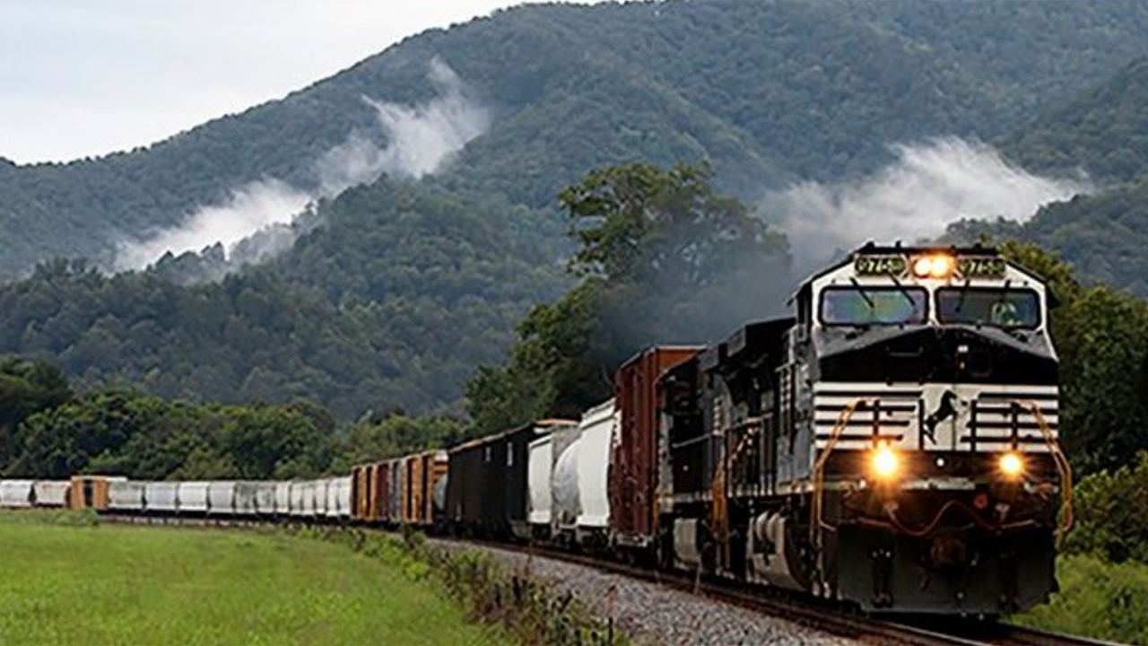 (Norfolk Southern Photograph)