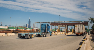 Union Pacific is purchasing four hybrid cranes for testing in its intermodal yards. These hybrid cranes are expected to consume at least 50% less diesel fuel than standard cranes. (UP Photograph)