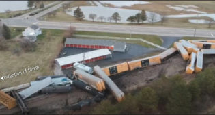 ​Aerial view of March 4 derailment. (Courtesy of Clark County Emergency Management Agency)​​