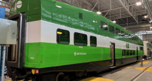 A freshly repainted GO Train coach. (Metrolinx photo)
