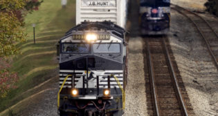 “I deeply appreciate the contributions of our Norfolk Southern engineers and the longstanding partnership we’ve had with the BLET,” NS President and CEO Alan H. Shaw said on May 18. “This agreement builds on that relationship and continues our industry-leading effort to enhance quality of life as we become the first railroad to reach an engineer sick leave deal.” (Photograph Courtesy of NS, via Twitter)