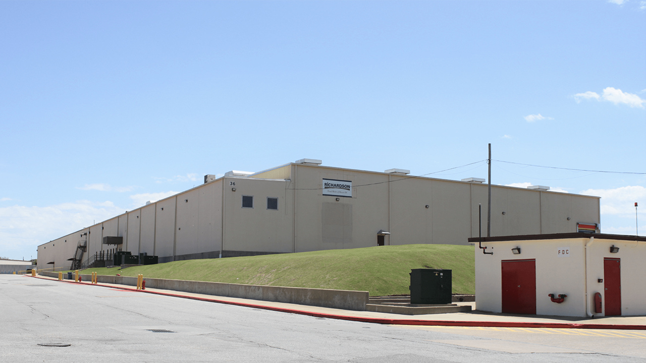 Richardson on April 20 reported via Twitter “a $220M investment in our Wesson oil facility, which will result in a capacity expansion to meet the needs of our customers and the growing global demand for quality vegetable oils.” (Richardson Photograph)