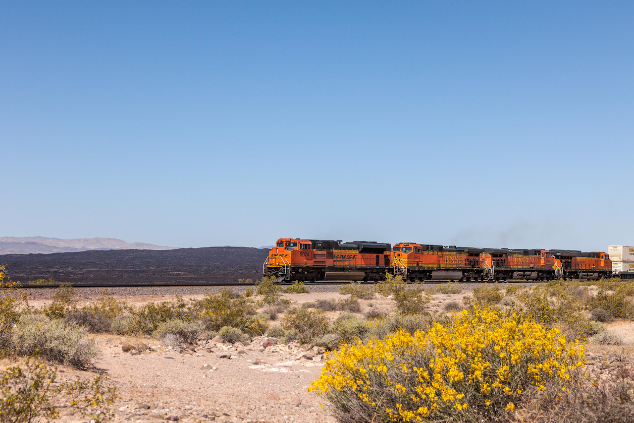 BNSF intermodal train rolls through the desert outside of Barstow, Calif. (Photo: Business Wire)