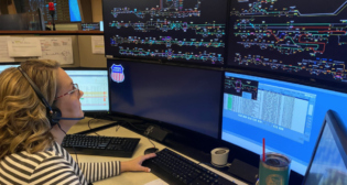 Under FRA’s proposed rule for dispatcher certification, railroads would be required to have “formal processes for training prospective dispatchers, as well as verifying that each dispatcher has the requisite knowledge, skills, safety record, and abilities to safely perform all of the safety-related dispatcher duties mandated by federal laws and regulations, prior to certification.” (Union Pacific Photograph)