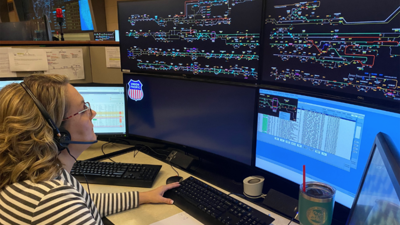 Under FRA’s proposed rule for dispatcher certification, railroads would be required to have “formal processes for training prospective dispatchers, as well as verifying that each dispatcher has the requisite knowledge, skills, safety record, and abilities to safely perform all of the safety-related dispatcher duties mandated by federal laws and regulations, prior to certification.” (Union Pacific Photograph)