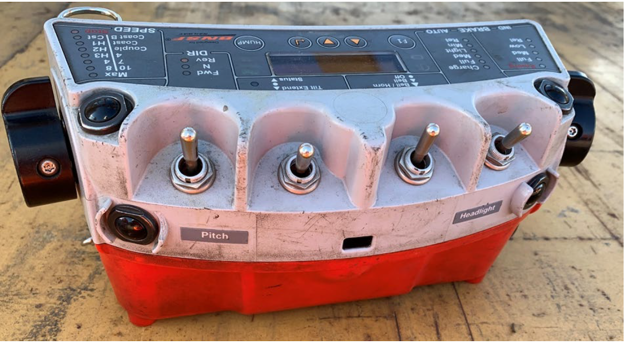 The accident OCU, a handheld device that enables a train operator to control the train remotely.