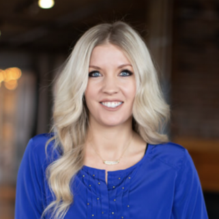 Rachael Peterson headshot