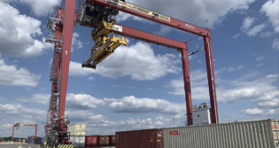 INFORM has launched its Syncrotess Optimization Plus system at Norfolk Southern’s Rossville terminal just outside of Memphis, Tenn. The Class I’s Austell facility near Atlanta, Ga., will deploy the system later this year. (Photograph Courtesy of INFORM)