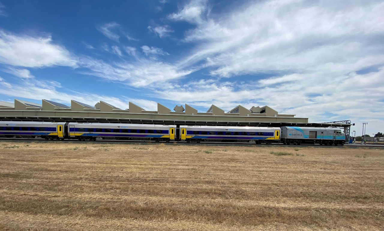 A Siemens Mobility Venture trainset at the San Joaquin Regional Rail Commission facility in Stockton, Calif. (Caltrans)