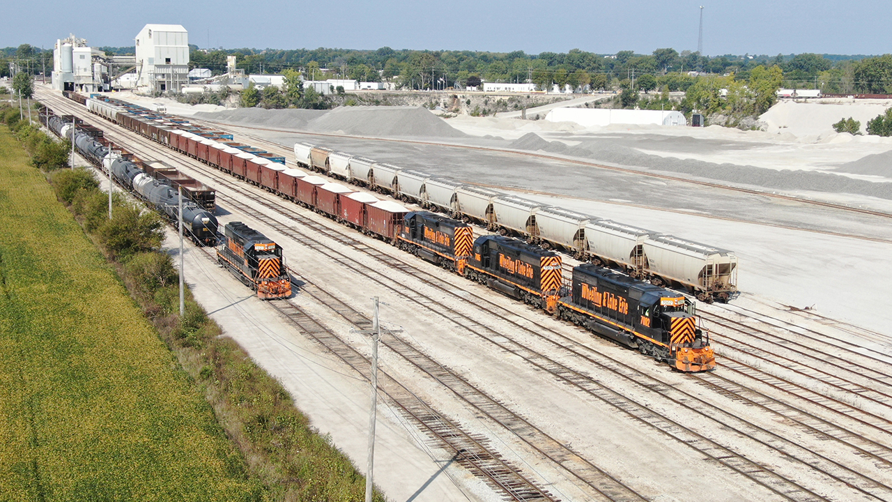 W&LE Carey, Ohio, rail yard next to National Lime and Stone Company. (Scott Young Photograph, Courtesy of W&LE)
