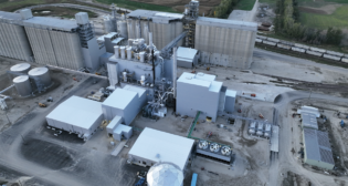 Investments from BNSF customers and supply chain partners totaled more than $4.1 billion in 2023—the largest made in new or expanded facilities in the past five years, the Class I railroad reported April 1. (BNSF Photograph)