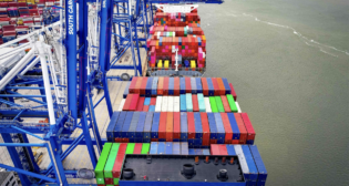 SC Ports in March handled 216,410 TEUs, up 12% year-over-year, and 118,481 pier containers, up 11% from last year. (Photo/SC Ports/Matthew Peacock)