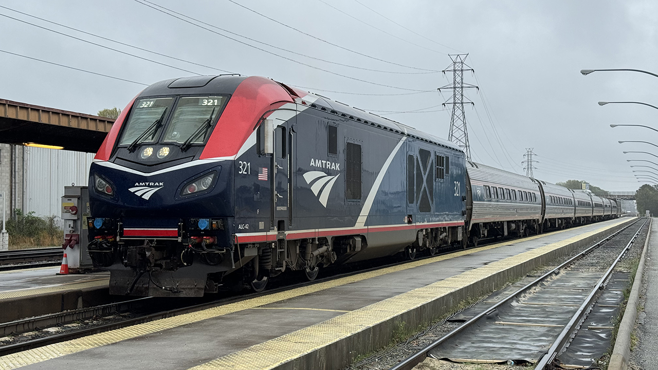 Amtrak Siemens Mobility-built ALC42 321, pulling Train 90, the northbound Palmetto, at Richmond, Va. (William C. Vantuono Photograph)