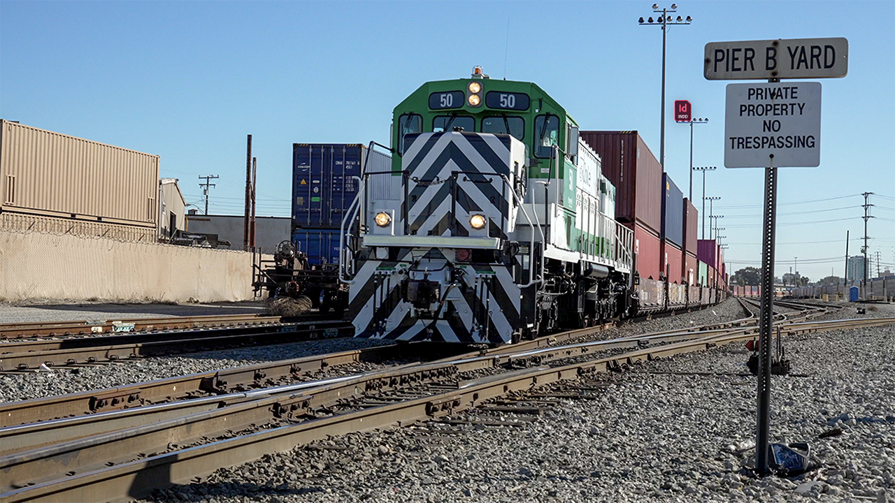 It looks and acts like a diesel-electric. But it’s not a diesel-electric. It’s the Progress Rail EMD® SD40JR Joule battery-electric, seen here operating in regular service on Pacific Harbor Line. (Photograph by Progress Rail, a Caterpillar Company)