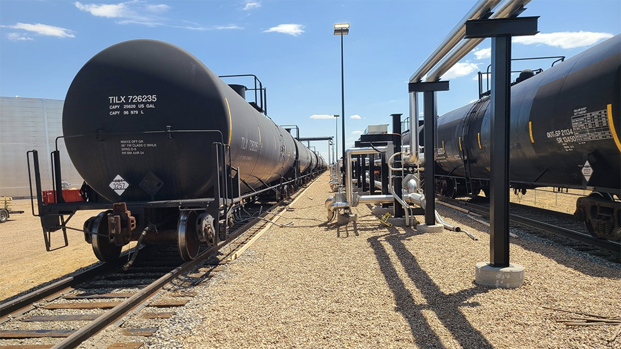Hudson Asphalt Terminal located at BNSF’s Hudson, Colo.-based logistics center was designed and constructed by ECF Inc. of Columbia, Ill.; broke ground Oct. 1, 2023; and started unloading its first railcars last month. (BNSF Photograph)