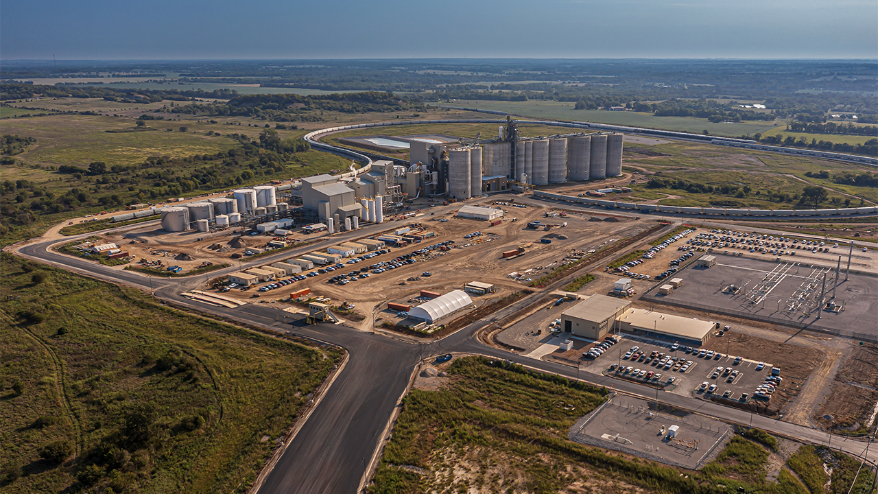Aerial photo of Bartlett’s new soybean processing plant in Cherryvale, Kans. (Photograph Courtesy of Bartlett, a Savage Company)