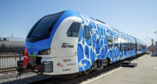 SBCTA’s ZEMU (Zero-Emission Multiple Unit) from Stadler arrived in San Bernardino County, Calif., on June 20. (SBCTA Photograph)