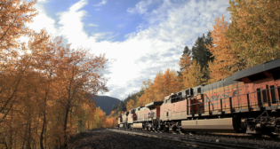 “A sincere thank you to these 17 companies that are working with us at BNSF to prioritize the importance of operating toward a more sustainable future,” BNSF Executive Vice President and CMO Tom Williams said. (BNSF Photograph)