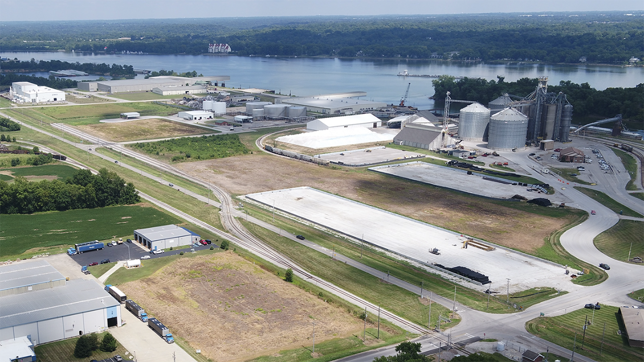 Ports of Indiana handles more than 4 million tons of agriculture products at its three ports on the Ohio River and Lake Michigan, and those cargoes make up more than a third of the total shipments. (Ports of Indiana Photograph)