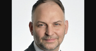 Amtrak CEO Stephen J. Gardner. (Amtrak Photograph)