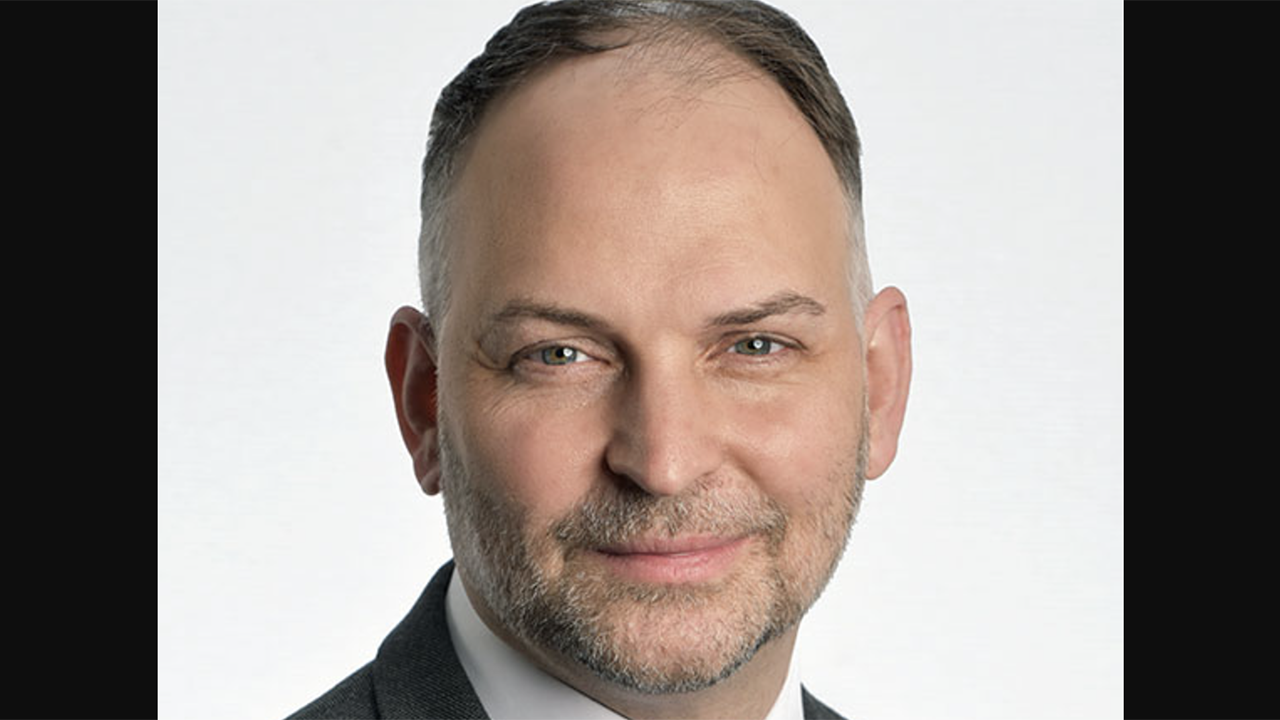 Amtrak CEO Stephen J. Gardner. (Amtrak Photograph)