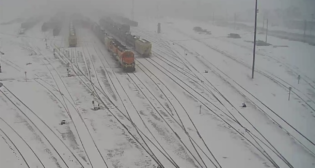 In January, there was low visibility and snowy conditions on BNSF’s Emporia Subdivision, which runs from Kansas City to Wellington in eastern Kansas. (BNSF Photograph)