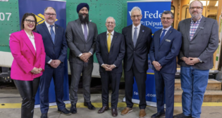 “We were pleased to host Minister Prabmeet Sarkaria MPP Minister Victor Fedeli, Mayor Peter Chirico and Rob Sherrin at Ontario Northland’s Remanufacturing and Repair Centre to announce a new contract to refurbish 121 Go Transit bi-level rail cars,” Ontario Northland reported via LinkedIn on Jan. 28. (Ontario Northland Photograph)