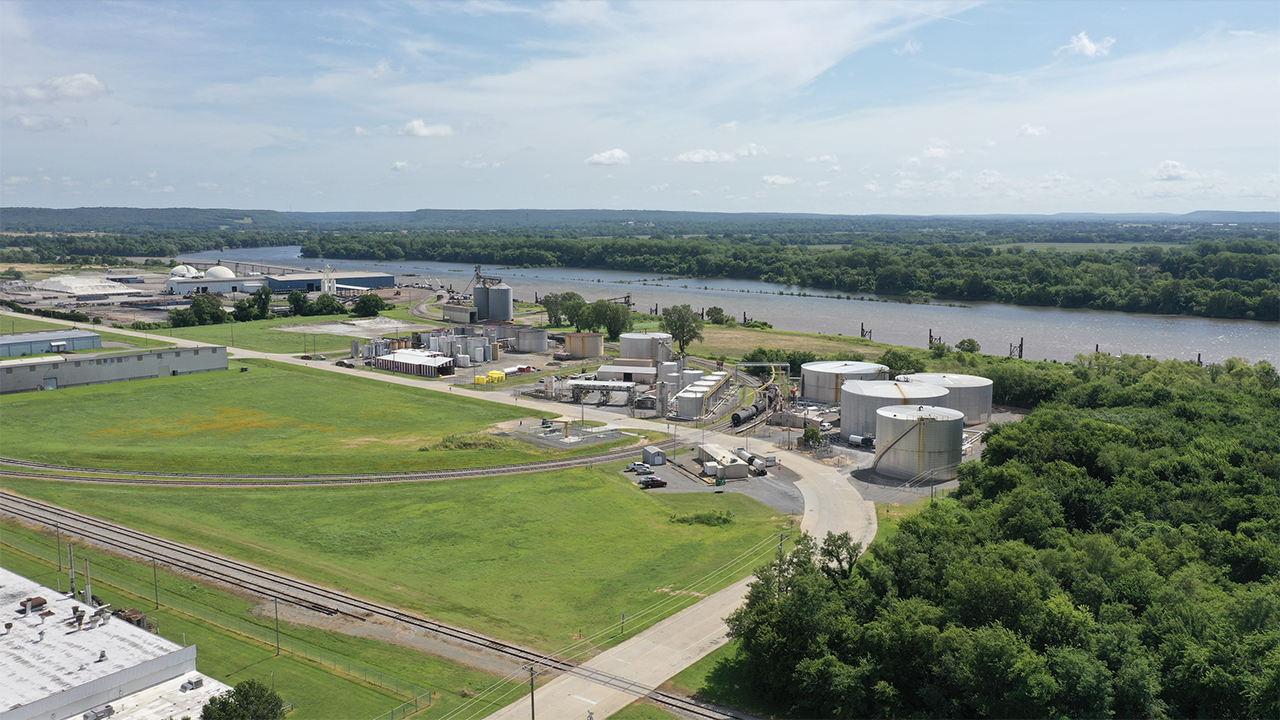 Fort Gibson, Okla.-based Port Muskogee. (Photograph Courtesy of OmniTRAX)