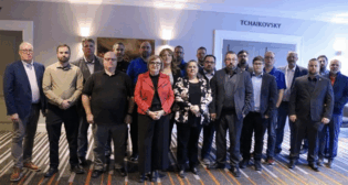 Unifor's VIA Rail Canada Bargaining Committee. (CNW Group/Unifor)