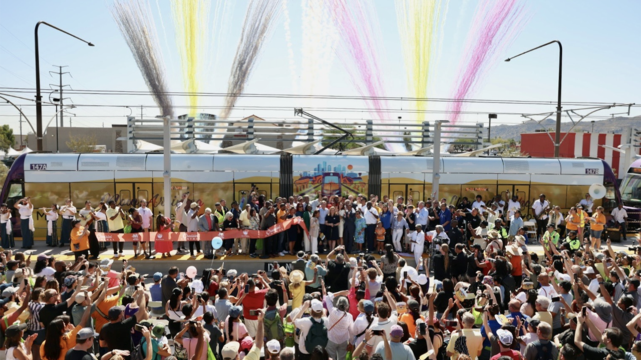 Valley Metro in Phoenix on June 7 held a ribbon-cutting ceremony to open its 5.5-mile light rail extension connecting South Phoenix to Valley Metro Rail’s new two-line system (Valley Metro Photograph).