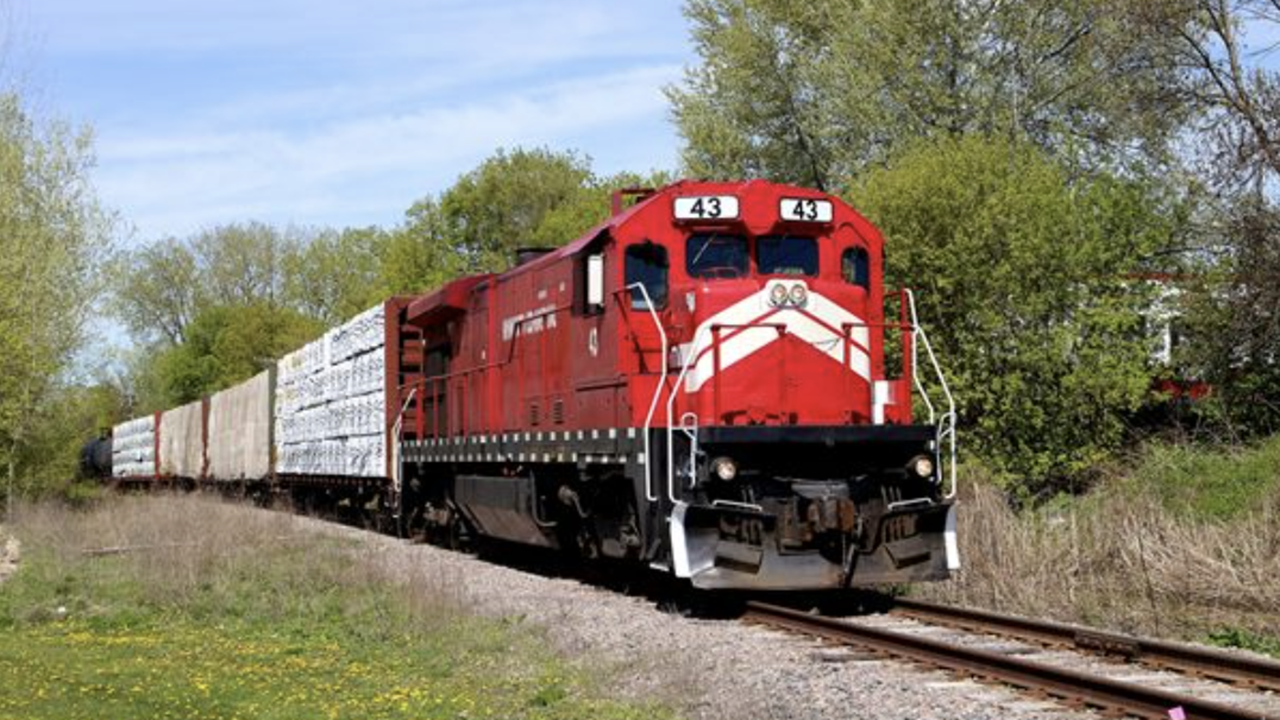 The 86-mile MNNR serves the Twin Cities area in Minnesota and interchanges with four Class I’s (BNSF, Canadian Pacific Kansas City, Union Pacific, and CN) and Twin Cities & Western. (Photograph Courtesy of Regional Rail via LinkedIn)