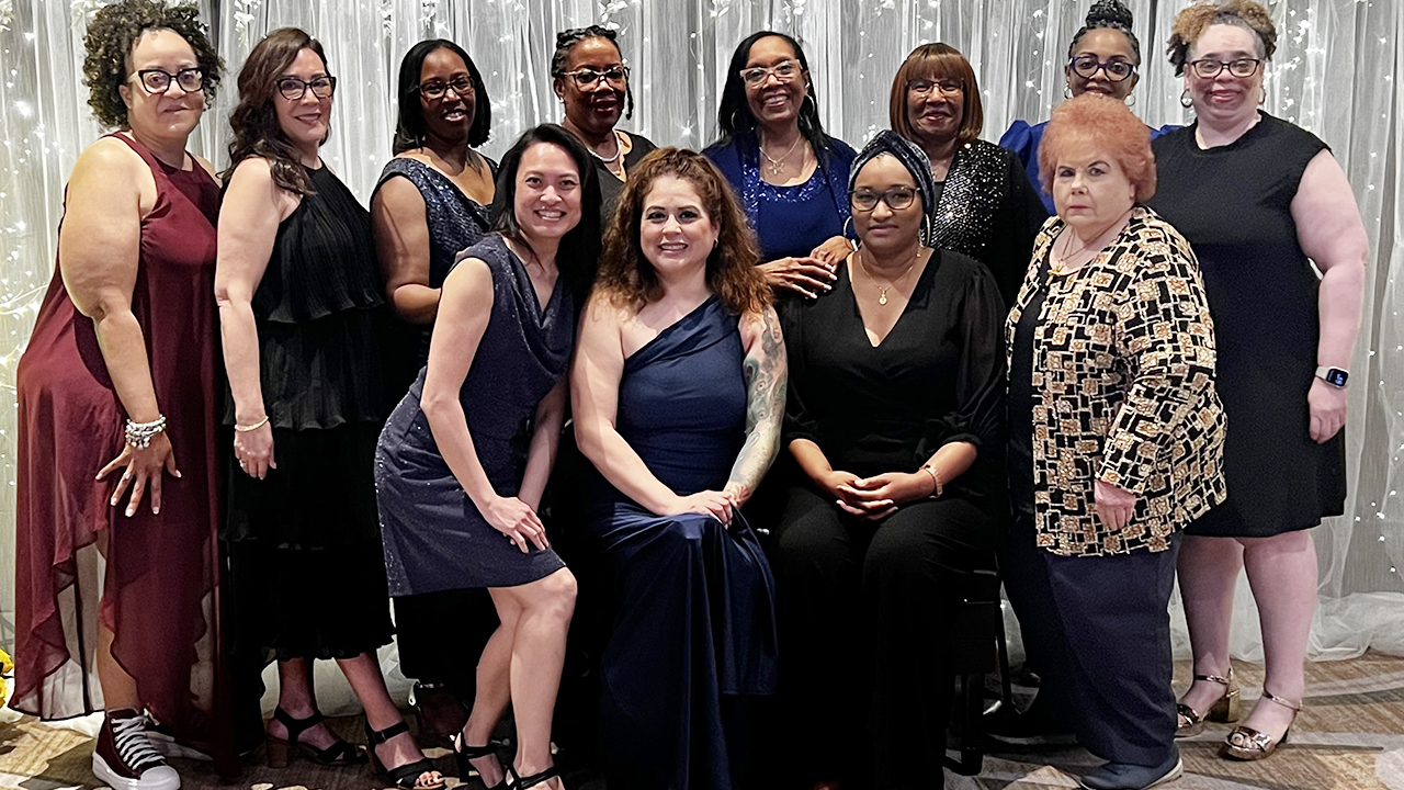 NARBW Chicago Chapter members gather at the association’s banquet dinner, held during the 2025 National Convention in Houston, Tex. (NARBW Chicago Chapter Photograph)