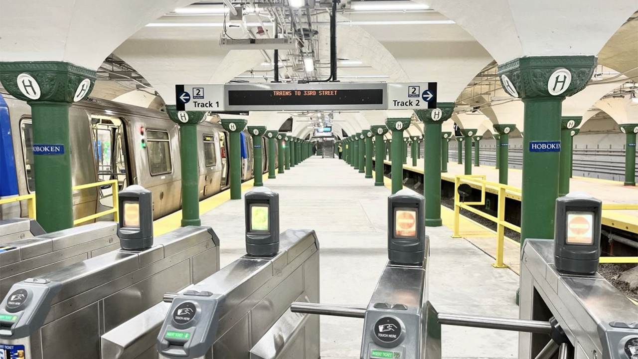 (Courtesy of PANY/NJ)