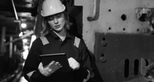 (Shutterstock/Amorn Suriyan)