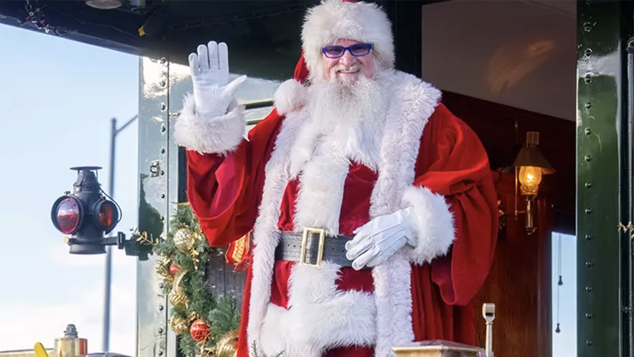 “This past weekend, the Great Western Railway of Colorado (GWR) once again had the honor of delivering Santa to Boardwalk Park—a tradition our team has proudly supported for more than a decade,” GWR’s parent company, OmniTRAX, reported via social media on Dec. 9. (Courtesy of OmniTRAX)