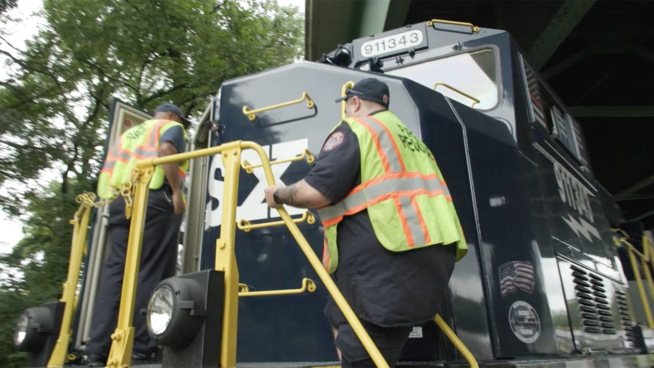 CSX in 2025 completed 75 training sessions and equipped 5,645 first responders with the skills and knowledge needed to handle railroad-related emergencies, the Class I railroad recently reported, sharing a specially produced video. (Screen grab from CSX video)