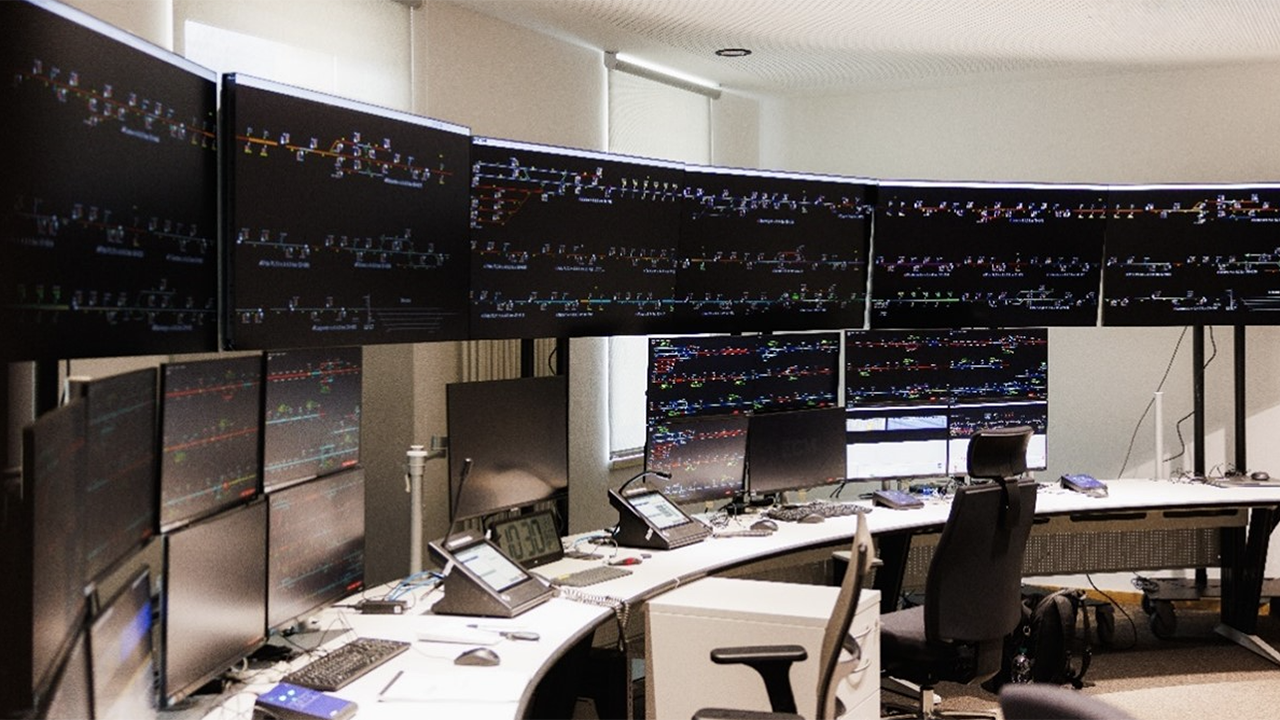 (Courtesy of Progress Rail)